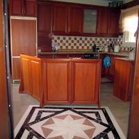 Бизнес-центр в Греции, 420 кв.м.