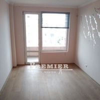 Flat in Bulgaria, Burgas Province, 81 sq.m.