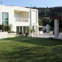 Villa in Greece, 800 sq.m.
