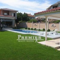 House in Bulgaria, Burgas Province, 330 sq.m.