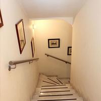 Бизнес-центр в Греции, 897 кв.м.