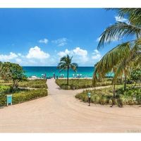 Апартаменты в США, Флорида, Бэл-Харбор, 130 кв.м.