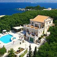 Villa in Greece, 445 sq.m.