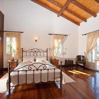 Villa in Greece, 445 sq.m.