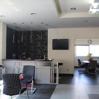 Бизнес-центр в Греции, 1200 кв.м.