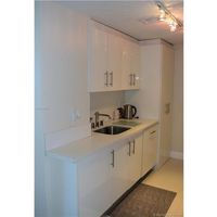 Апартаменты в США, Флорида, Бэл-Харбор, 99 кв.м.