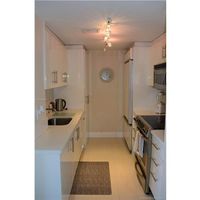 Апартаменты в США, Флорида, Бэл-Харбор, 99 кв.м.