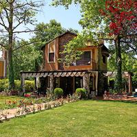 Business center in Greece, 2244 sq.m.