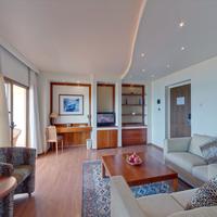 Отель (гостиница) в Греции, 8000 кв.м.