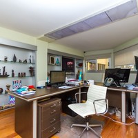 Бизнес-центр на Кипре, 153 кв.м.