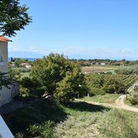 Бизнес-центр в Греции, 120 кв.м.