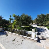 Бизнес-центр в Греции, 300 кв.м.