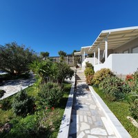 Бизнес-центр в Греции, 300 кв.м.