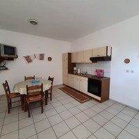 Бизнес-центр в Греции, 300 кв.м.