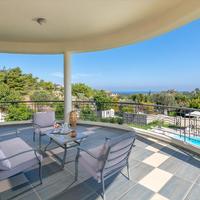 Villa in Greece, 600 sq.m.