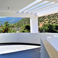 Бизнес-центр в Греции, 707 кв.м.