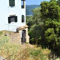 Земельный участок в Греции