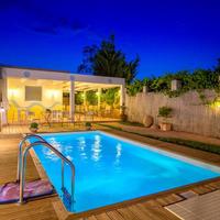 Отель (гостиница) в Греции, 800 кв.м.