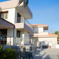 Вилла на Кипре, 330 кв.м.