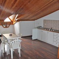 Бизнес-центр в Греции, 263 кв.м.