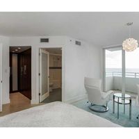 Apartment in the USA, Massachusetts, Surfside, 133 sq.m.