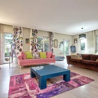 Villa in Turkey, Istanbul, 330 sq.m.