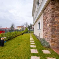 Villa in Turkey, Istanbul, 213 sq.m.