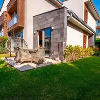 Villa in Turkey, Istanbul, 195 sq.m.