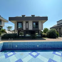 Villa in Turkey, Istanbul, 355 sq.m.