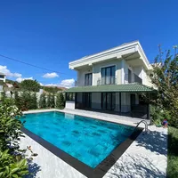 Villa in Turkey, Istanbul, 440 sq.m.