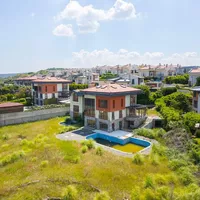 Villa in Turkey, Istanbul, 650 sq.m.