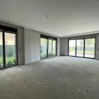 Villa in Turkey, Istanbul, 305 sq.m.