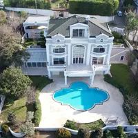Villa in Turkey, Istanbul, 1000 sq.m.