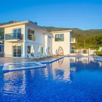 Вилла в Турции, Villa, 380 кв.м.