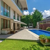 Villa in Turkey, Istanbul, 450 sq.m.