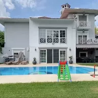 Villa in Turkey, Istanbul, 700 sq.m.