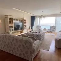 Apartment in Turkey, Istanbul, 180 sq.m.