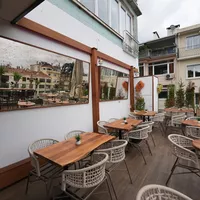 Ресторан (кафе) в Турции, Стамбул, 260 кв.м.