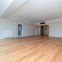 Apartment in Turkey, Istanbul, 220 sq.m.