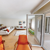 Apartment in Turkey, Istanbul, 200 sq.m.