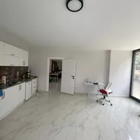 Shopping center in Turkey, Istanbul, 150 sq.m.