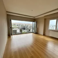 Apartment in Turkey, Istanbul, 190 sq.m.