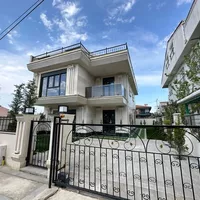 Apartment in Turkey, Istanbul, 270 sq.m.