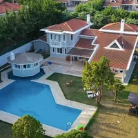 Villa in Turkey, Istanbul, 500 sq.m.