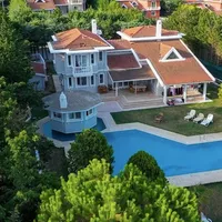 Villa in Turkey, Istanbul, 500 sq.m.