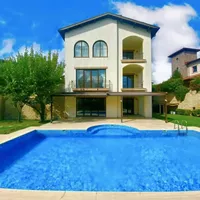 Villa in Turkey, Istanbul, 410 sq.m.