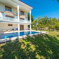 Вилла в Турции, Villa, 300 кв.м.