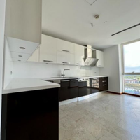 Apartment in Turkey, Istanbul, 255 sq.m.