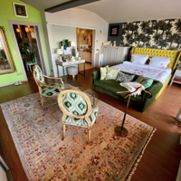 Apartment in Turkey, Istanbul, 280 sq.m.