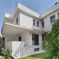 Villa in Turkey, Istanbul, 270 sq.m.